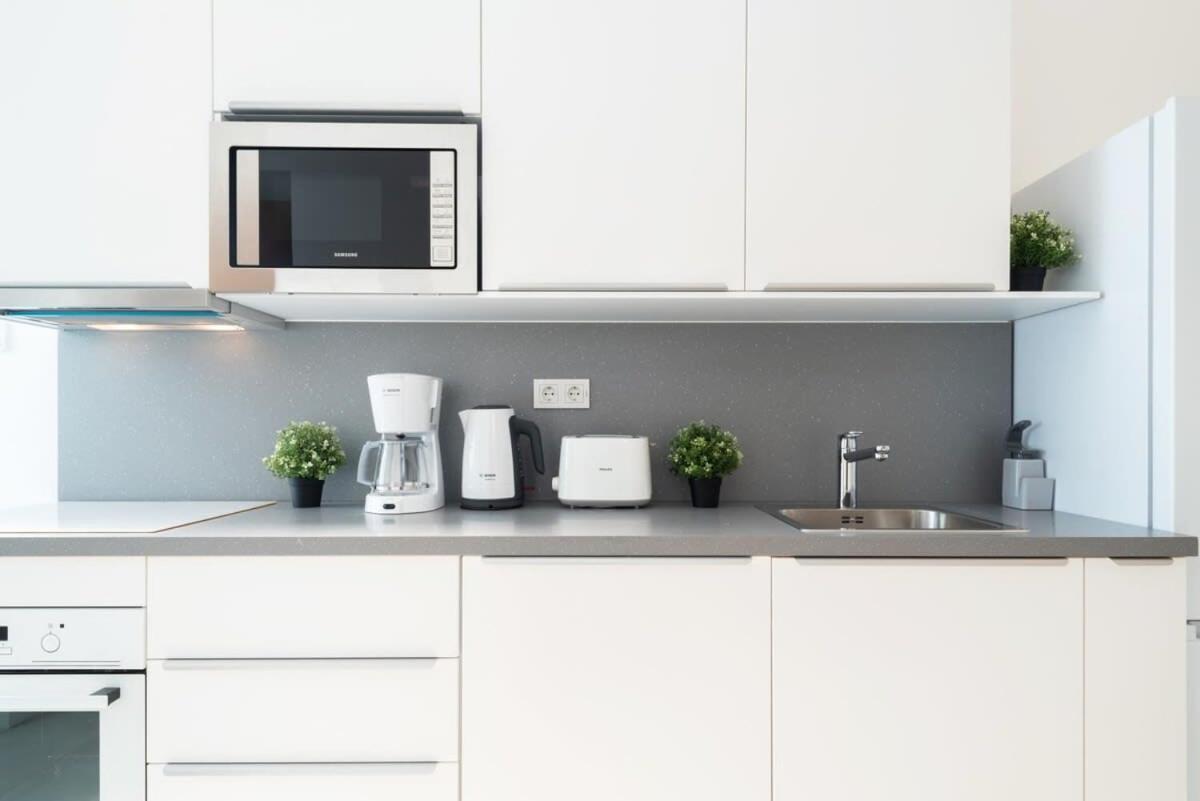 Large Apartment At Perfect Central Location Budapest Bagian luar foto
